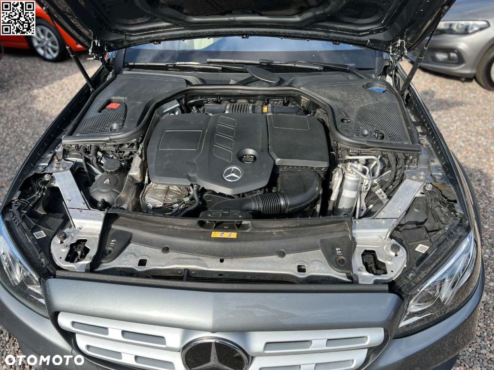 Mercedes-Benz Klasa E - 26