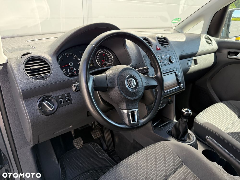 Volkswagen Caddy - 12