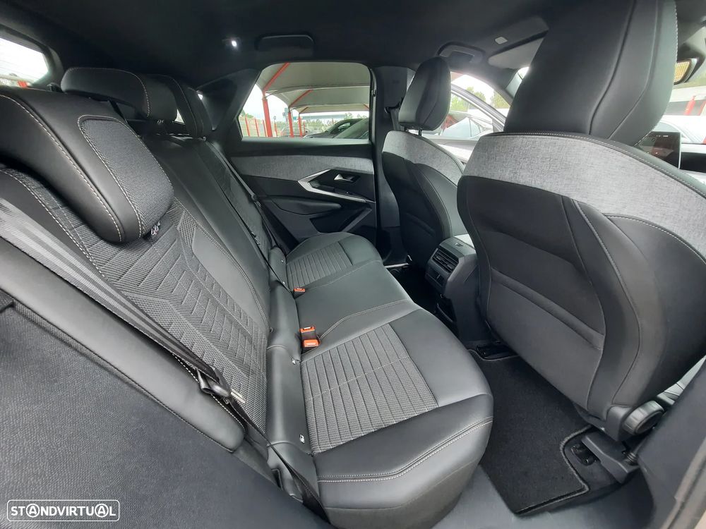 Peugeot 3008 Hybrid 145 e-DSC6 Allure - 34