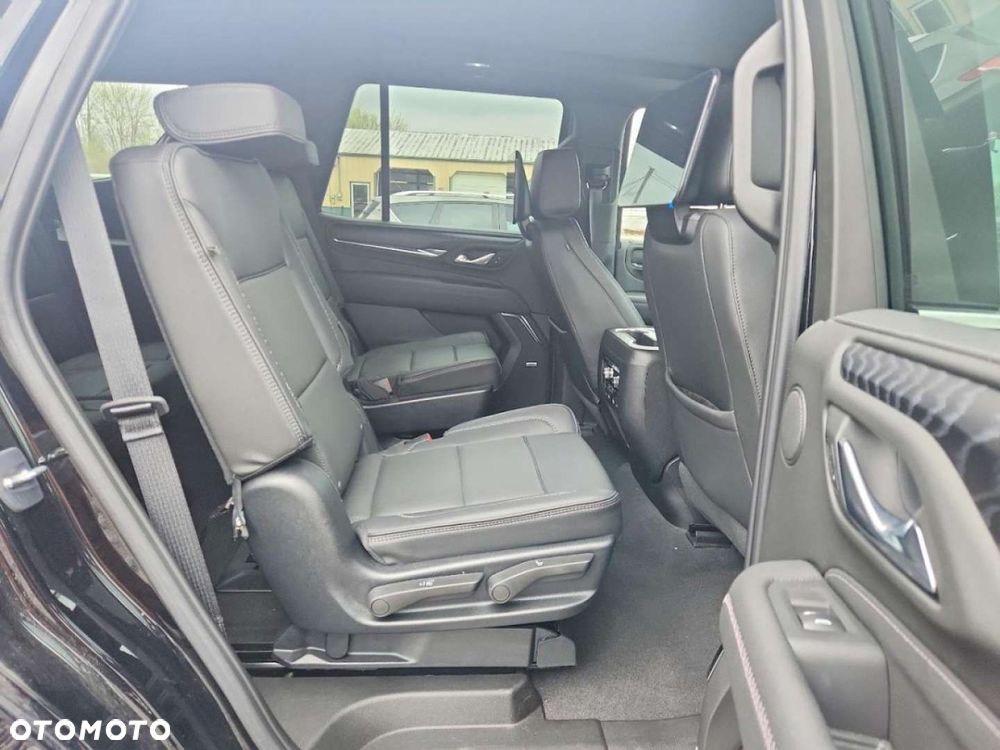 GMC Yukon - 11