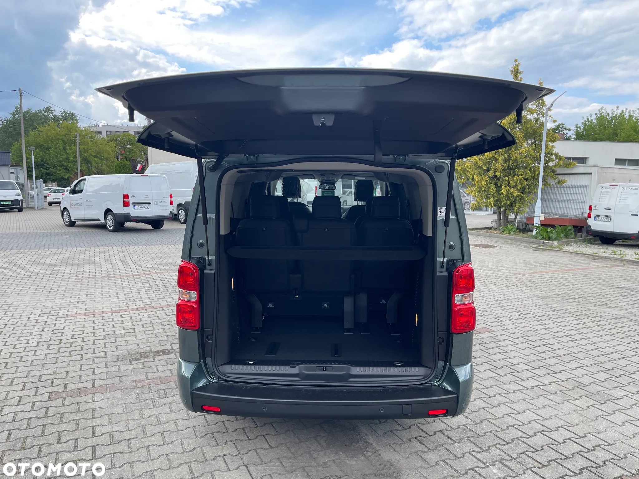 Toyota Proace Verso 2.0 D4-D Long VIP - 13