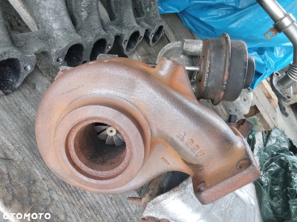 Vw Crafter 2.5 TDI turbosprężarka 120 KW - 2