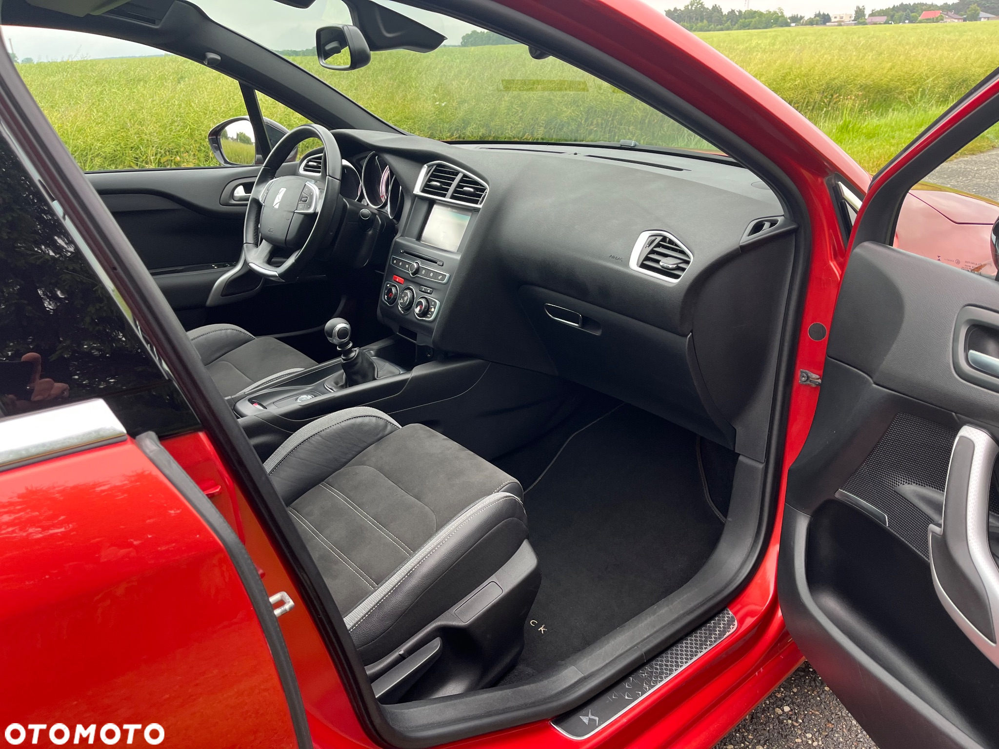 DS Automobiles DS 4 Crossback - 25