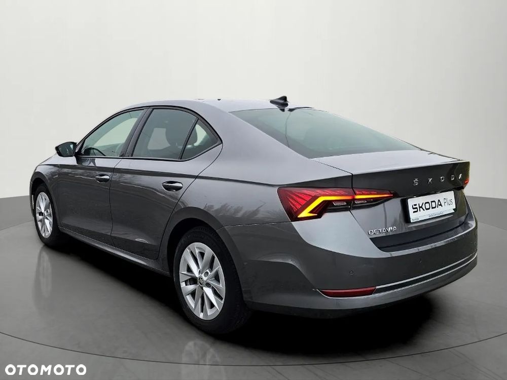 Skoda Octavia 1.5 TSI ACT Ambition - 8