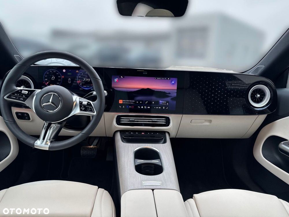 Mercedes-Benz CLA - 12