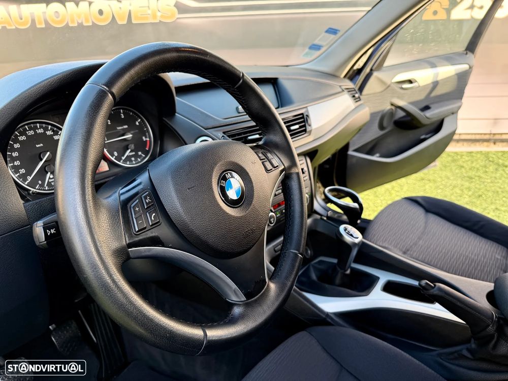 BMW X1 20 d sDrive Pack M - 28