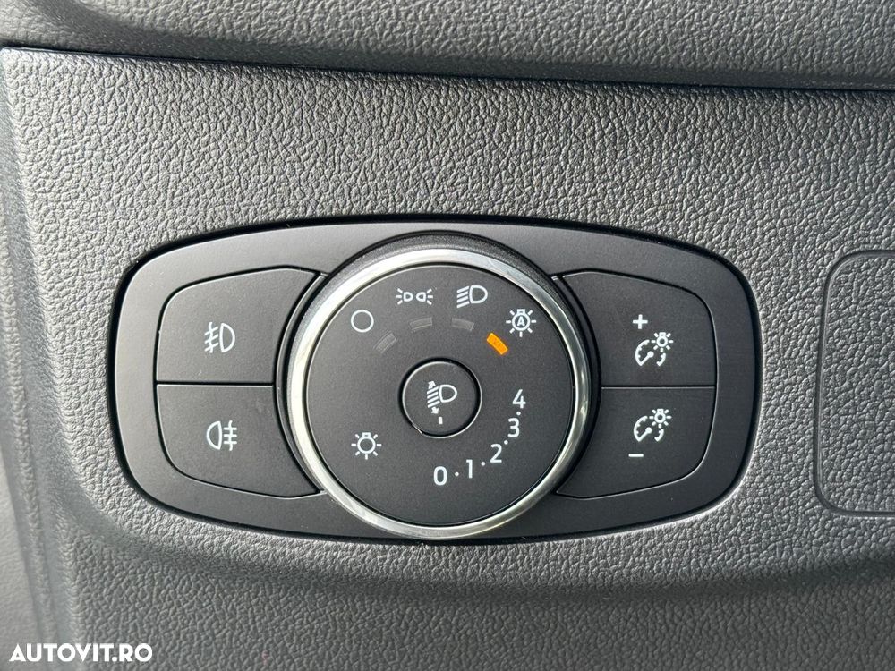 Ford Focus - 14