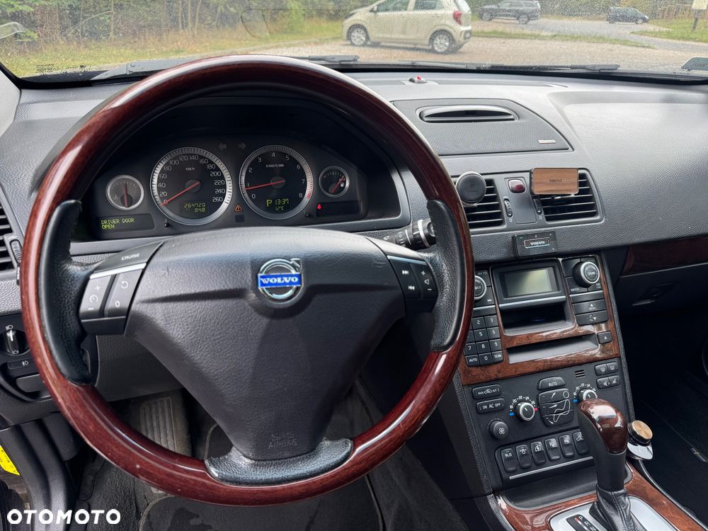 Volvo XC 90 4.4 V8 AWD Executive - 11