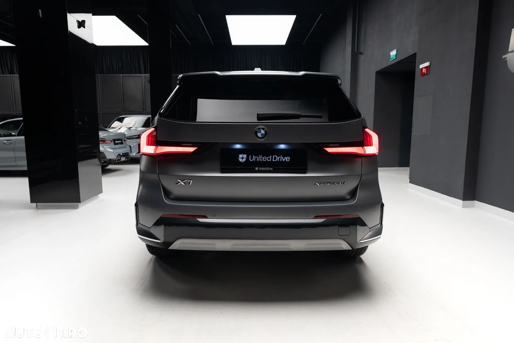 BMW X1 xDrive23d AT MHEV - 30