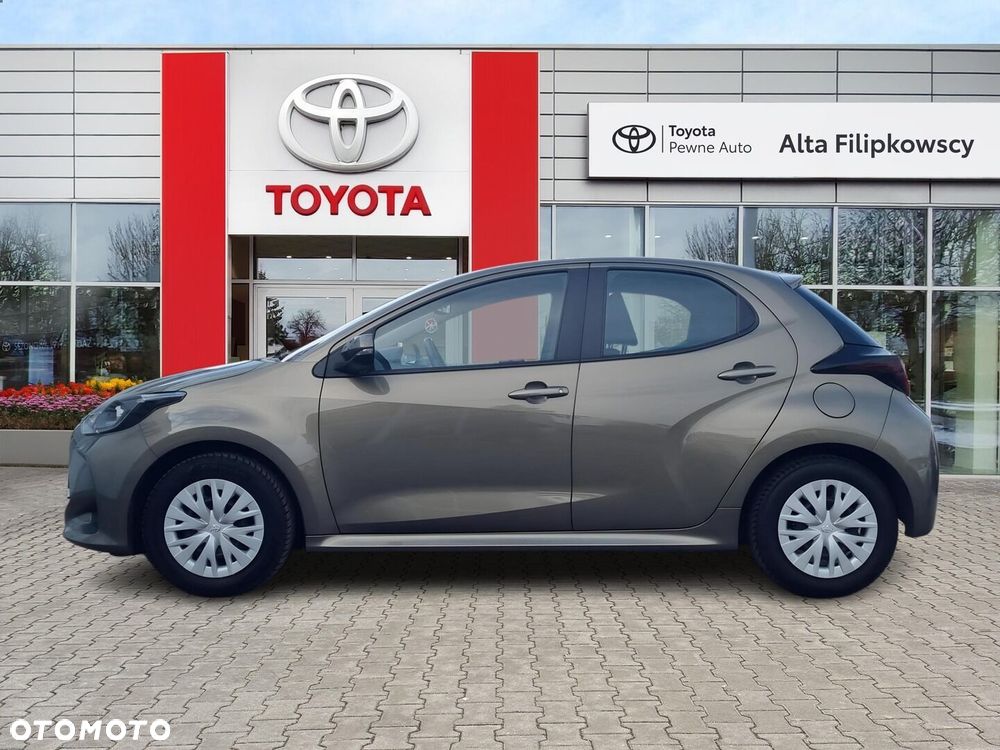 Toyota Yaris - 7
