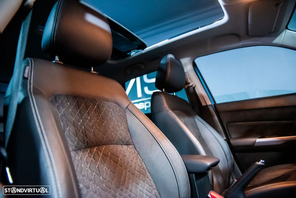 Suzuki Vitara 1.5L AGS GLX 4WD Strong Hybrid - 21