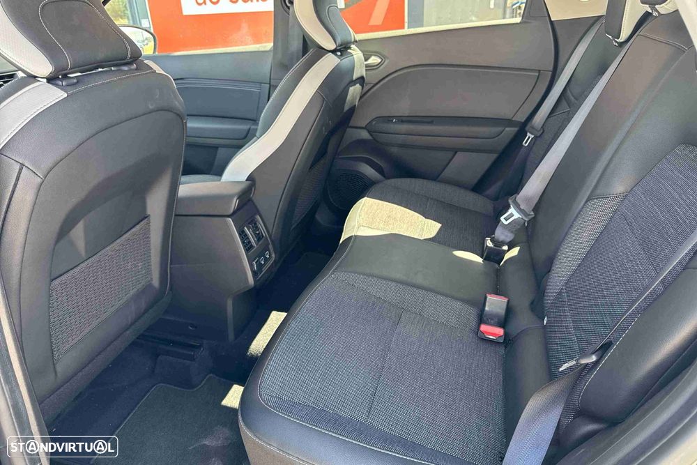 Renault Captur 1.0 TCe Techno - 10