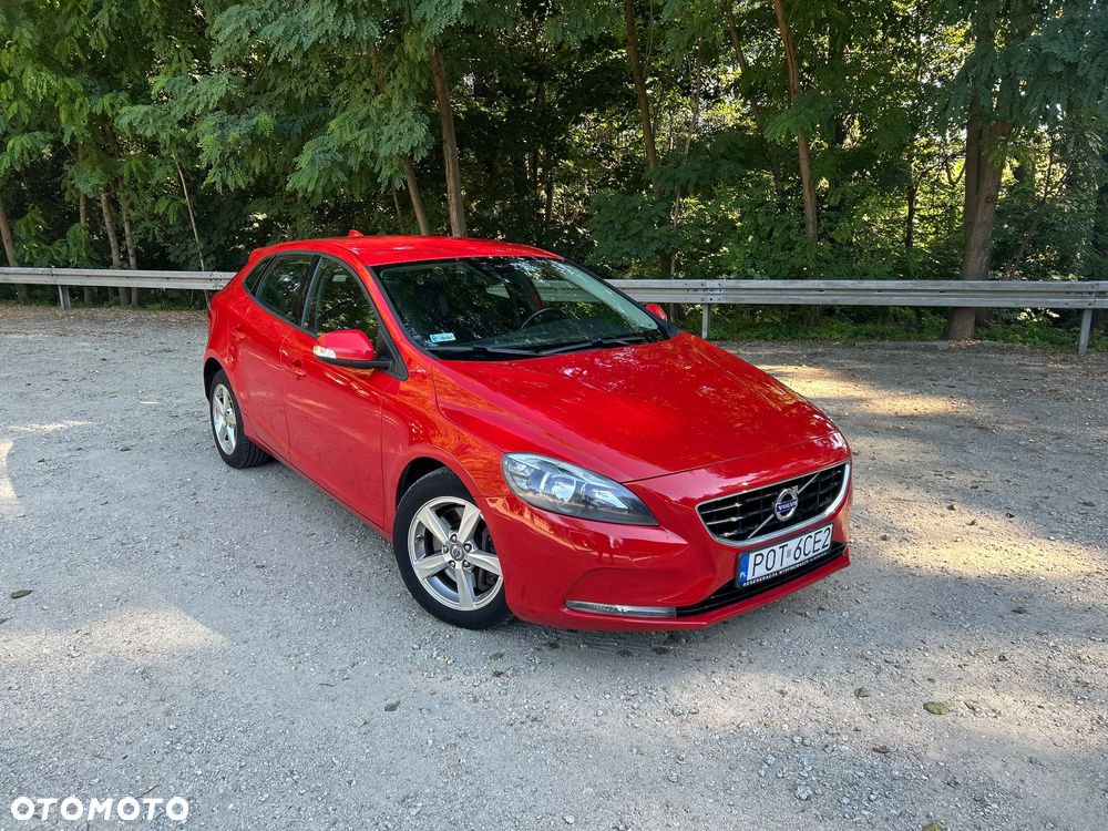 Volvo V40 D3 Summum - 1
