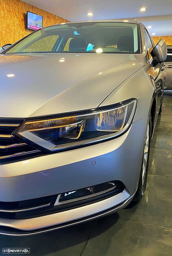 VW Passat Variant - 18