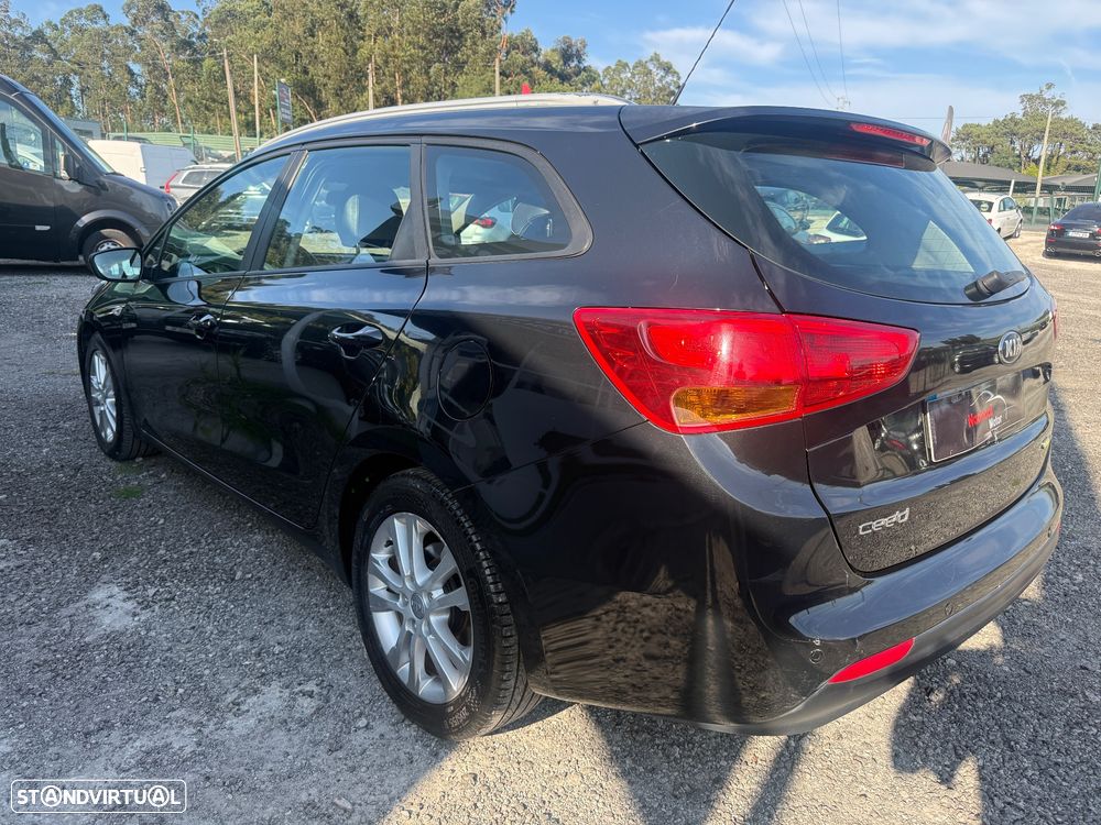 Kia Ceed SW 1.4 CRDi LX - 4