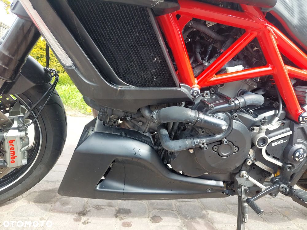 Ducati Diavel - 14