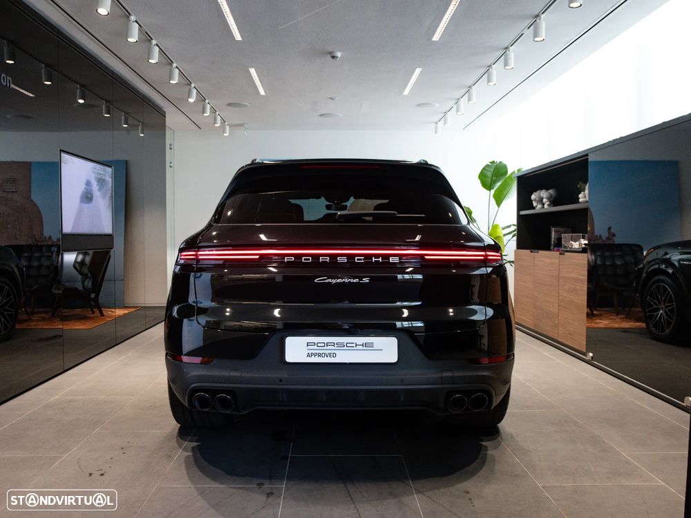 Porsche Cayenne S E-Hybrid - 10