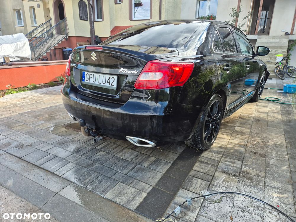 Suzuki Kizashi - 6