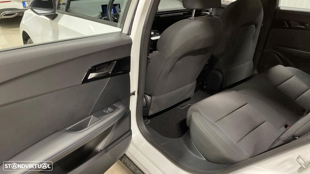 MG MG4 51 kWh Standard - 6