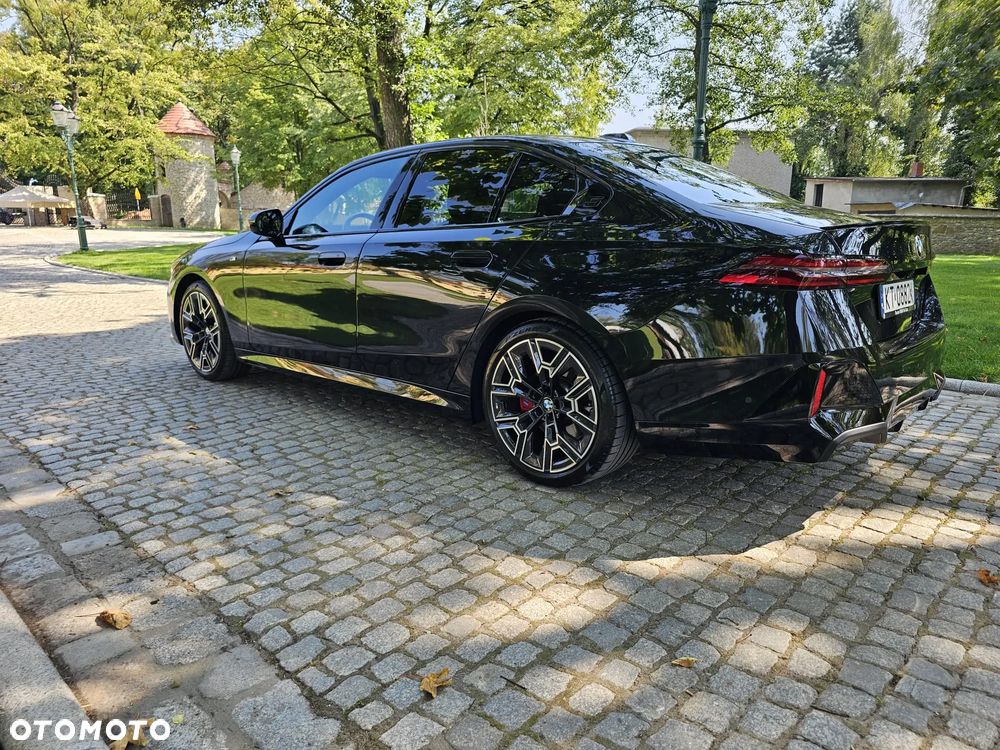 BMW Seria 5 - 12