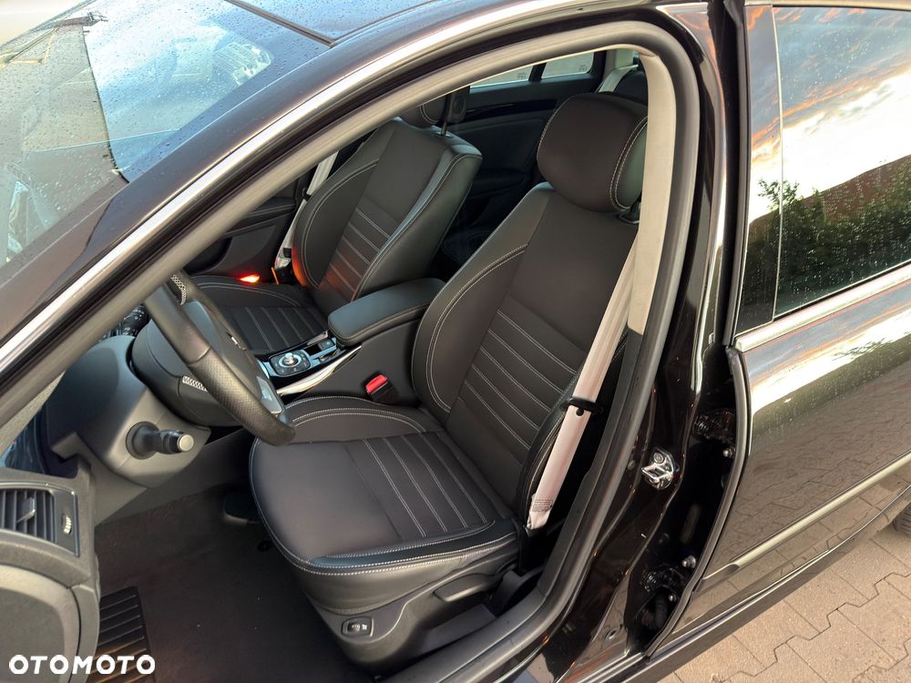 Renault Laguna 2.0 T Bose Edition - 21