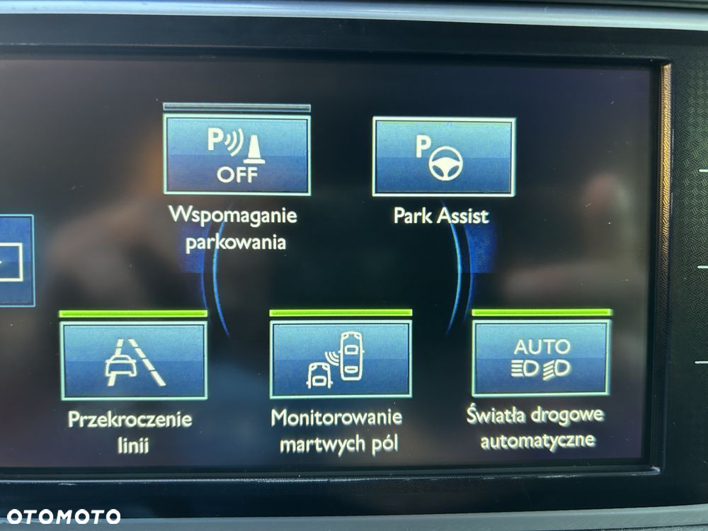 Citroën C4 Picasso 1.2 PureTech Exclusive - 23