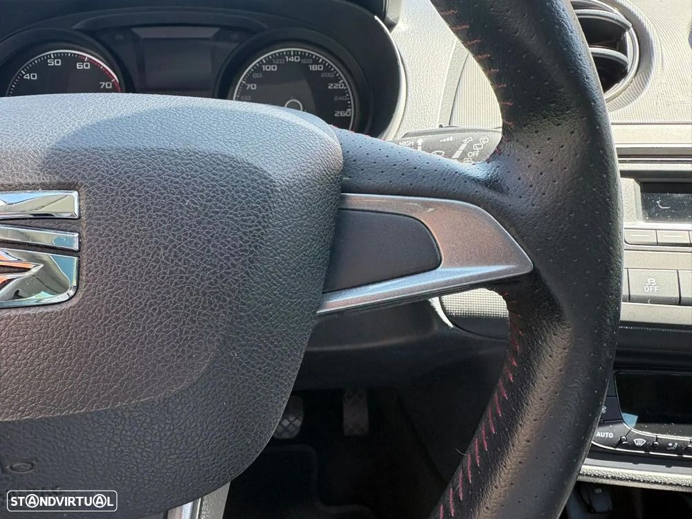 SEAT Ibiza 1.2 TSI FR 30 Anos - 38