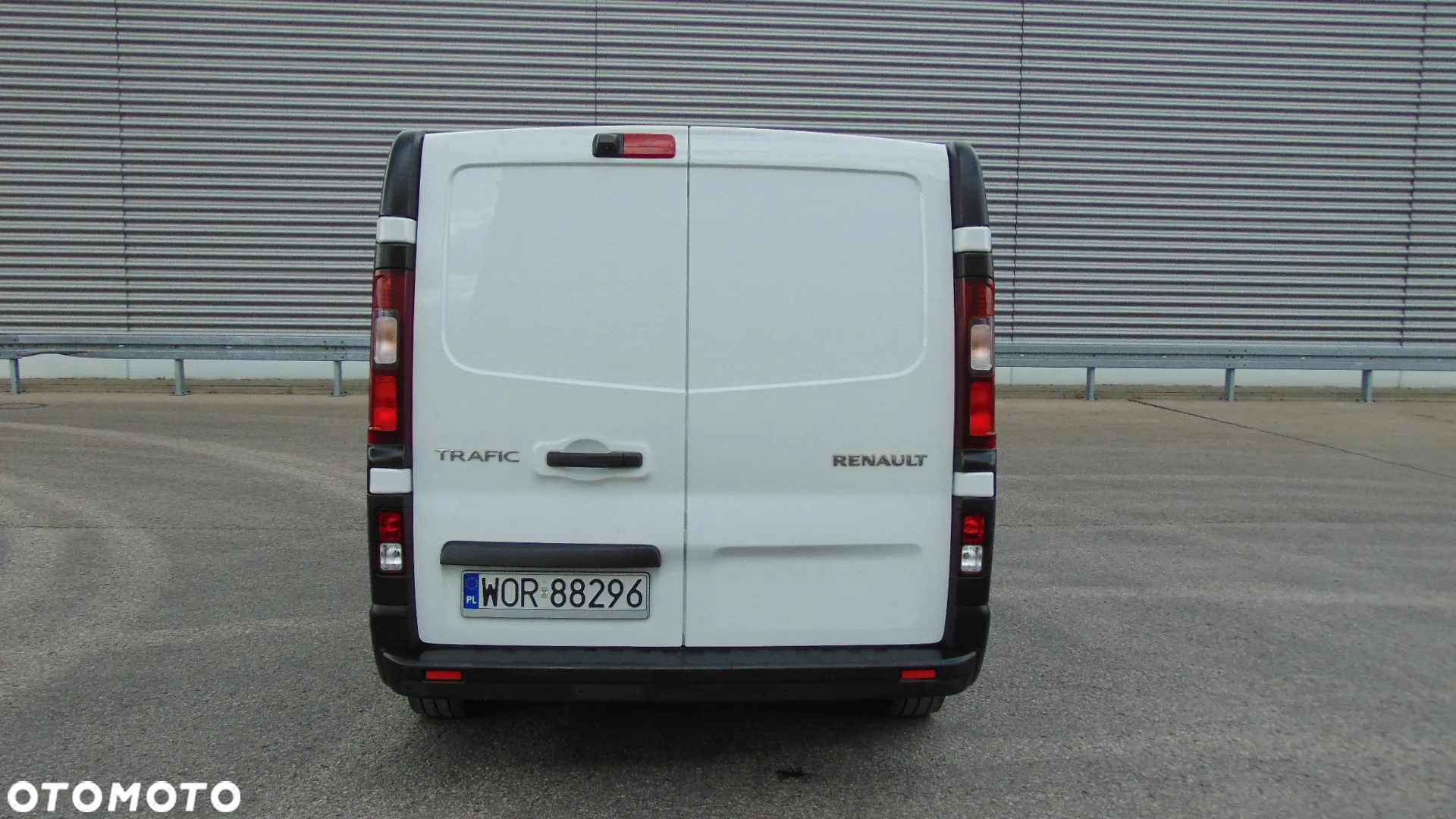 Renault TRAFIC - 12