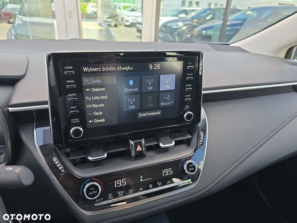 Toyota Corolla 1.5 Comfort - 13