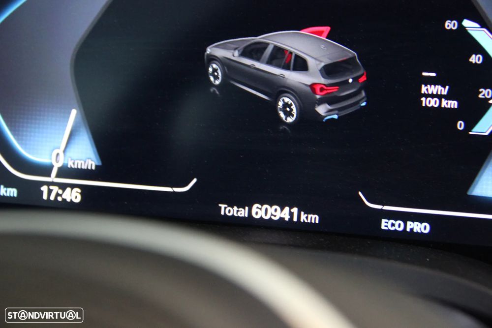 BMW iX3 M Sport Inspiring - 25