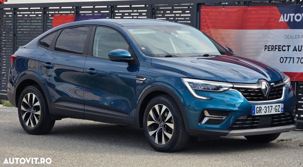 Renault Arkana E-TECH 145 Evolution - 8