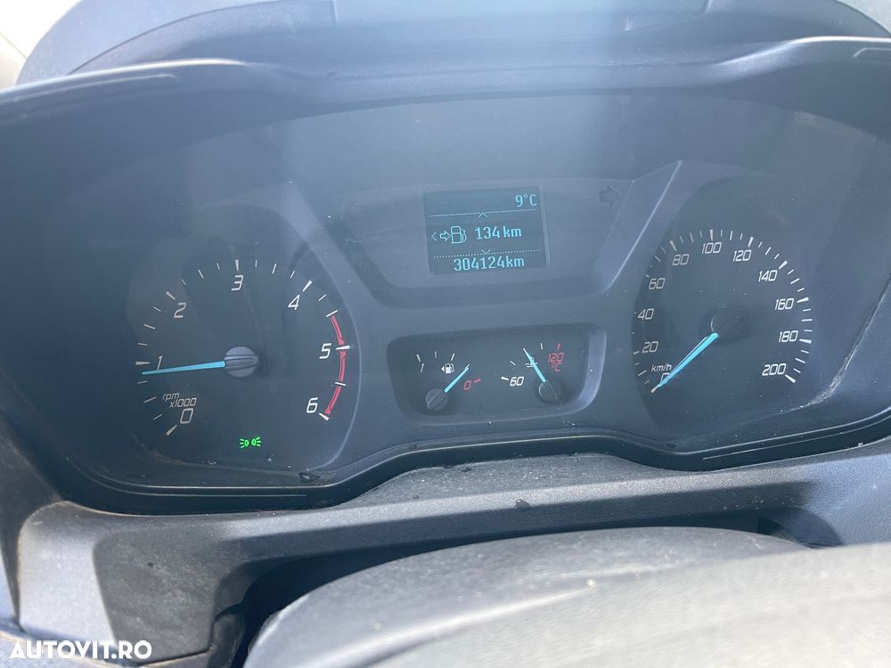 Ford Transit custom - 23