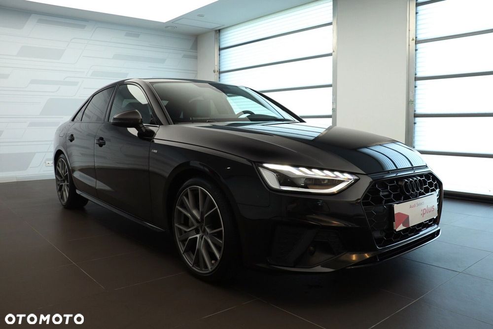 Audi A4 Limousine - 8