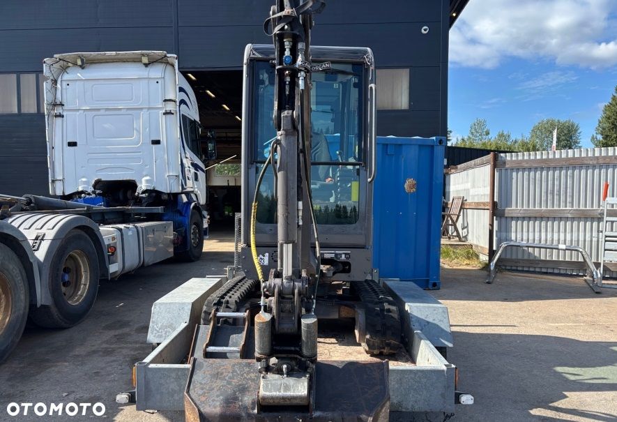 Volvo Volvo EC18D Minikoparka , na przyczepie , 2017 - 5