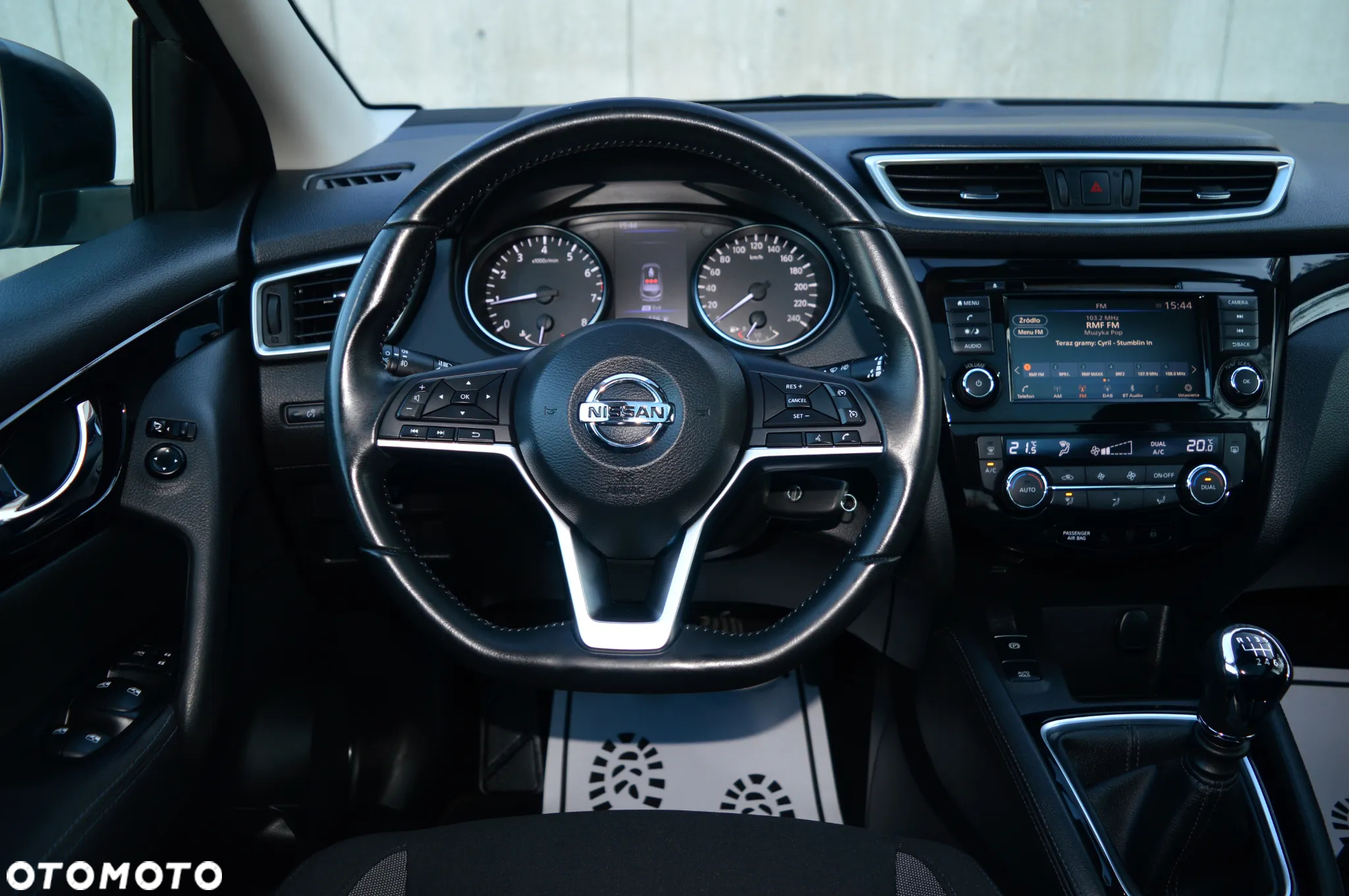 Nissan Qashqai - 14