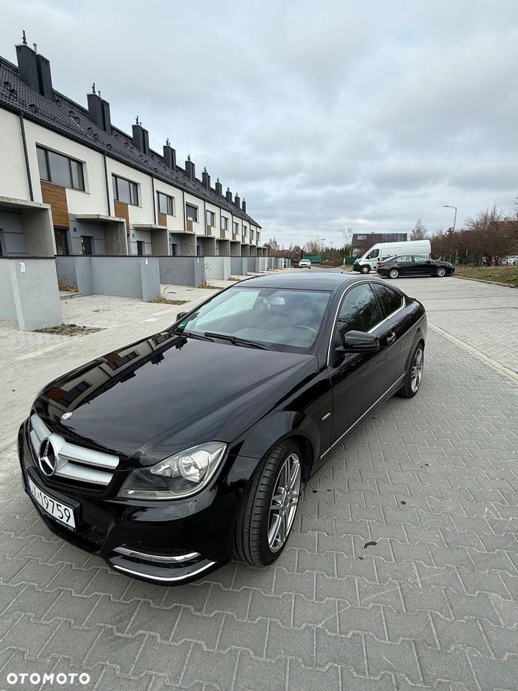 Mercedes-Benz Klasa C 180 BlueEFFICIENCY - 2