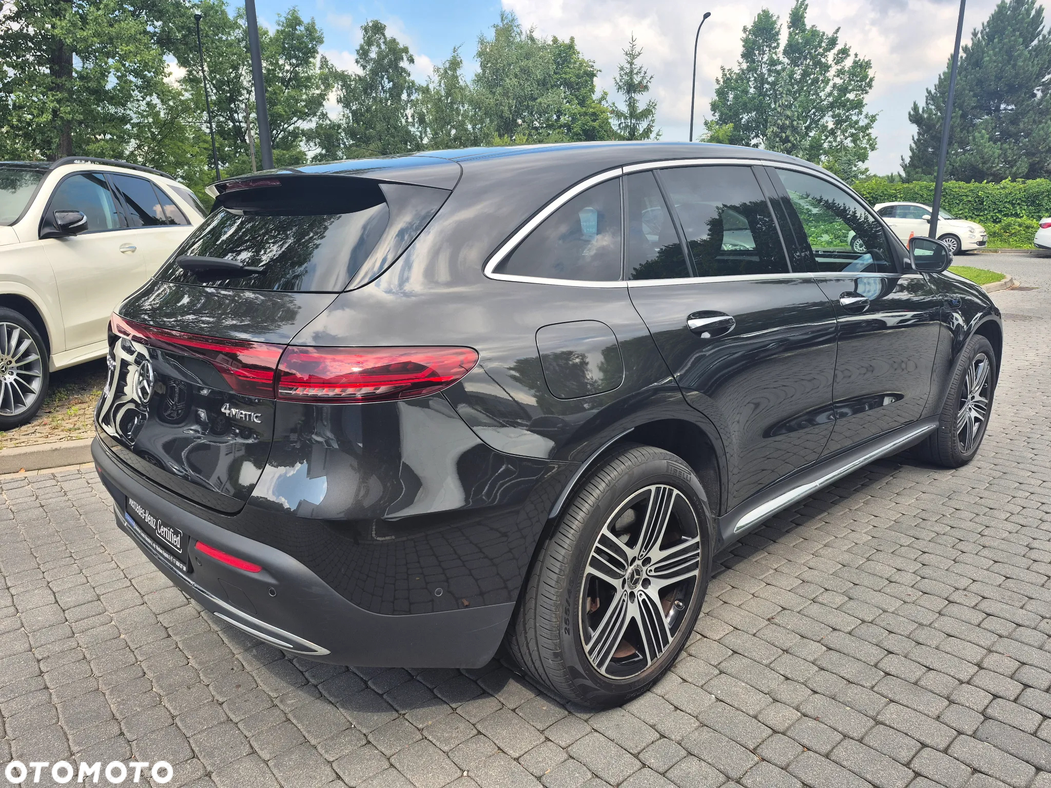 Mercedes-Benz EQC 400 4-Matic - 12