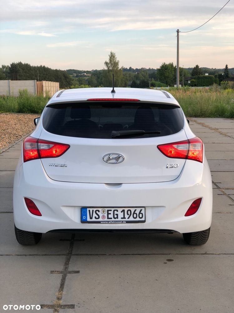 Hyundai i30 1.4 Passion - 19