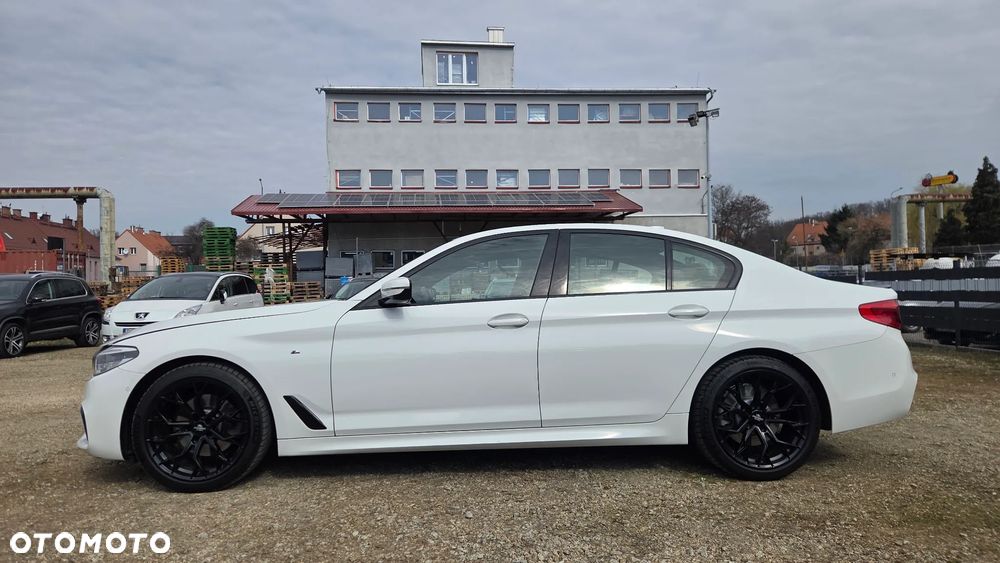 BMW Seria 5 520d xDrive M Sport sport - 4