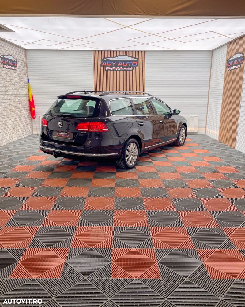 Volkswagen Passat Variant 2.0 Blue TDI SCR Comfortline - 4