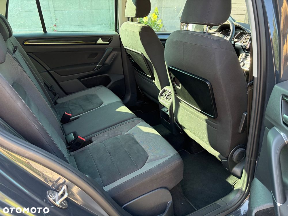 Volkswagen Golf Sportsvan 1.5 TSI ACT OPF Highline - 23
