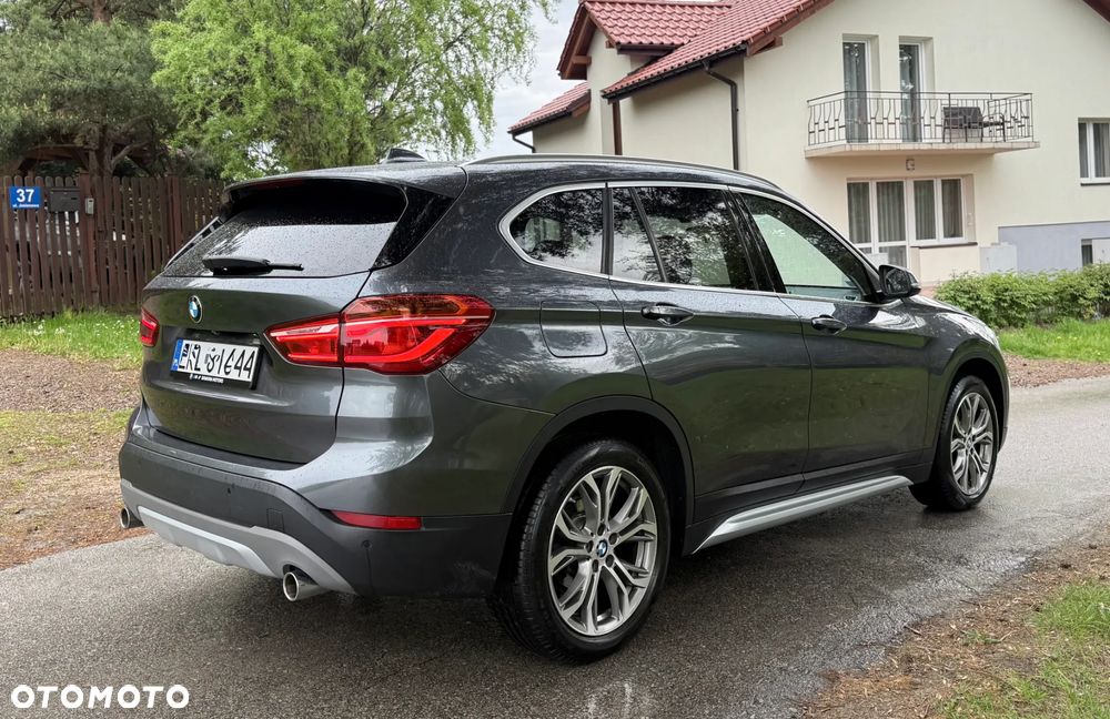 BMW X1 xDrive18d xLine - 7