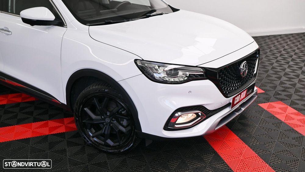 MG EHS 1.5 T-GDI Plug-in Hybrid Luxury - 13