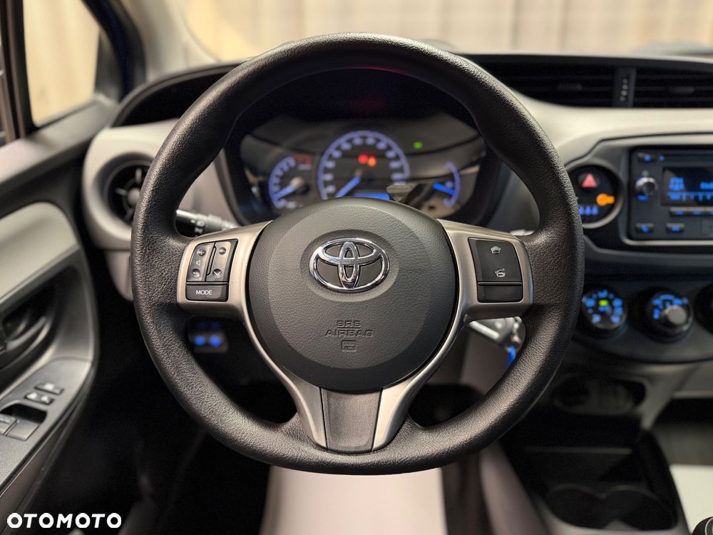 Toyota Yaris 1.0 Active - 11