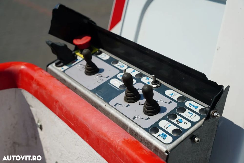 Renault MASTER / Platformă de lucru aeriană / Platformă de lucru metalică / Coș de ridicare FRANCE ELAVATEUR 121 Ft - 12 M / CAPACITATE MAXIMĂ DE RIDICARE 120 KG / EURO 6 - 24