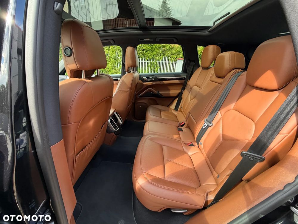 Porsche Cayenne Tiptronic S - 18