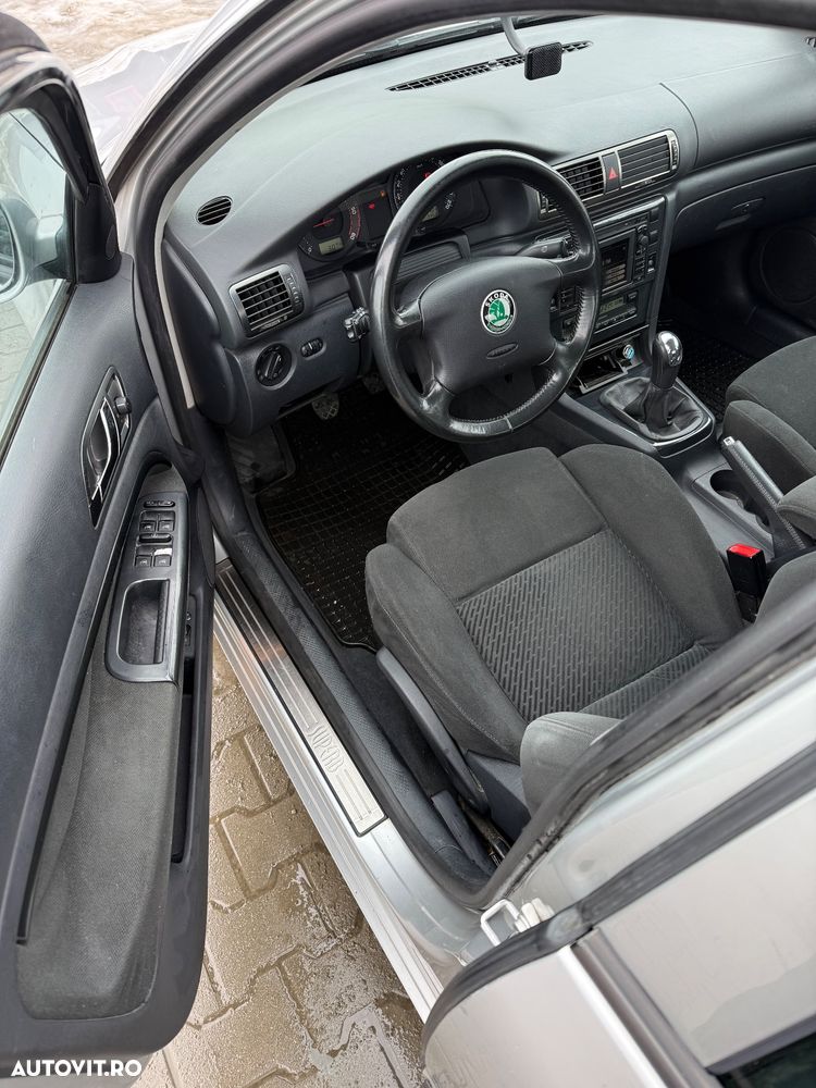 Skoda Superb 1,9 TDI Elegance - 16