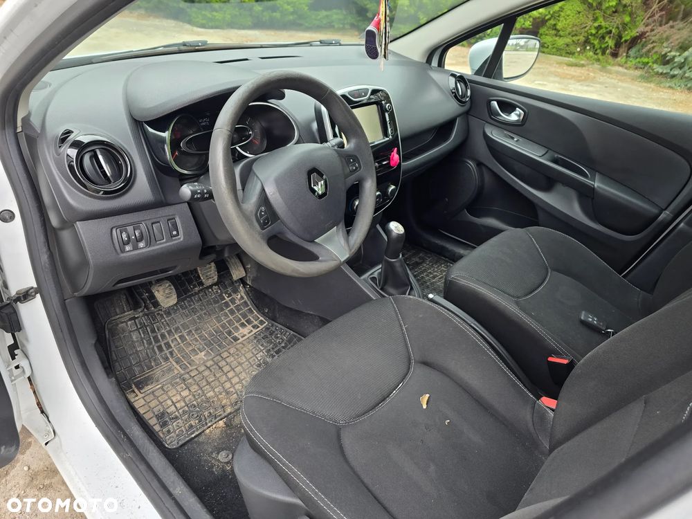 Renault Clio dCi 75 Expression - 12