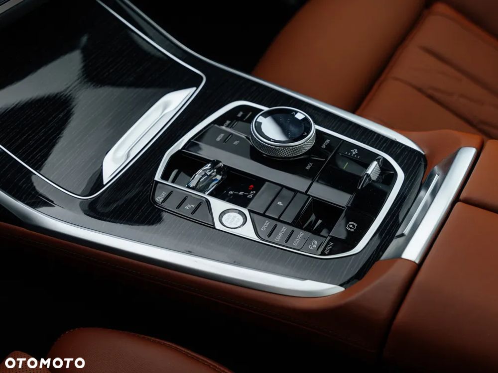 BMW X7 xDrive40d mHEV sport - 13