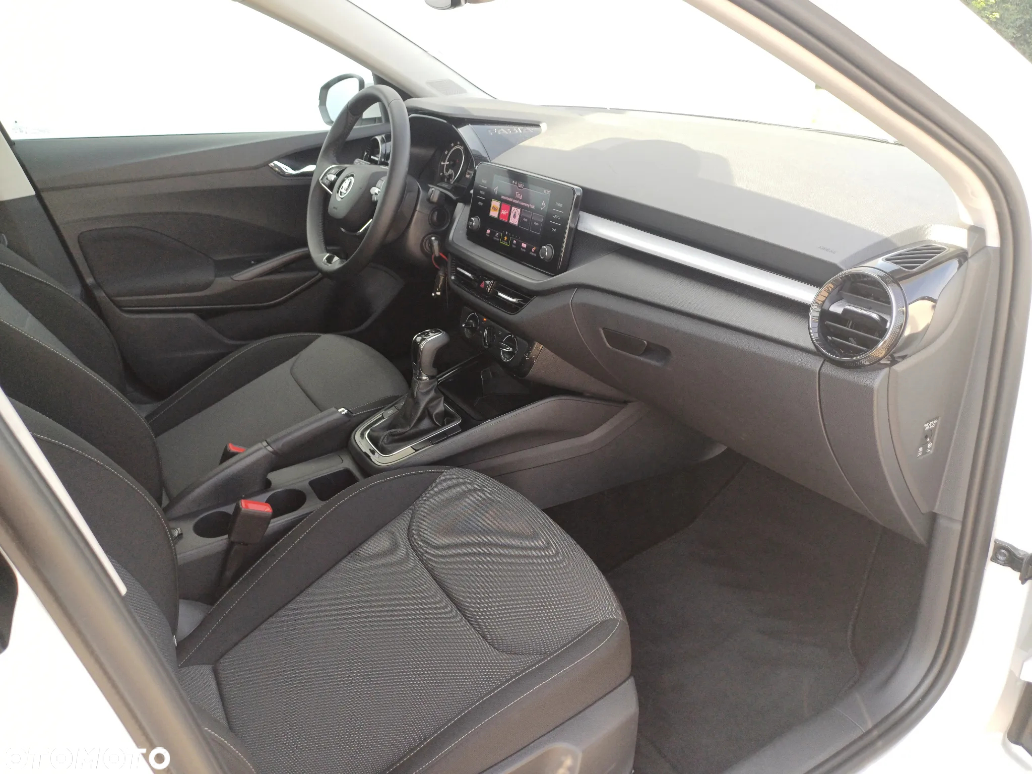 Skoda Fabia 1.0 TSI Ambition DSG - 7